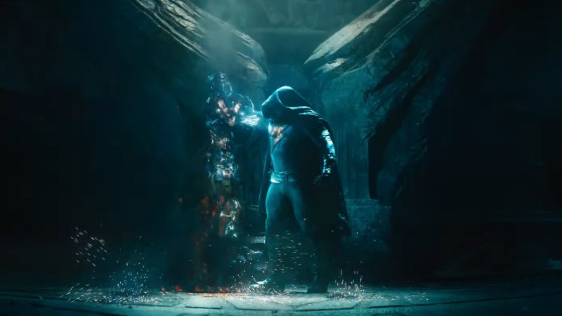 Black Adam electrifica en este clip de debut de la película de Dwayne Johnson