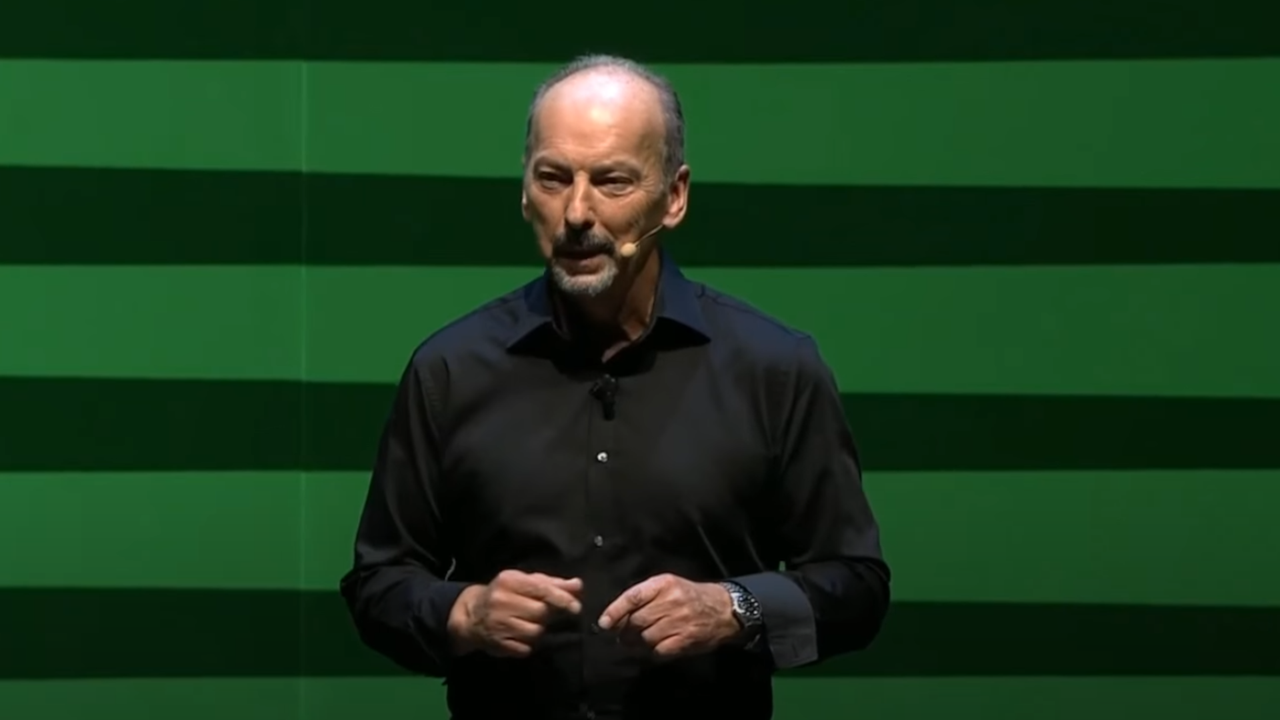 Ex jefe de Xbox: "Fomentamos las guerras de consolas pero no creamos una división"