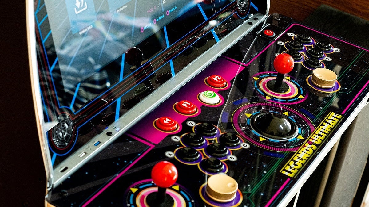 Alerta de oferta: The AtGames Legends Ultimate Home Arcade Cabinet acaba de bajar a $ 349
