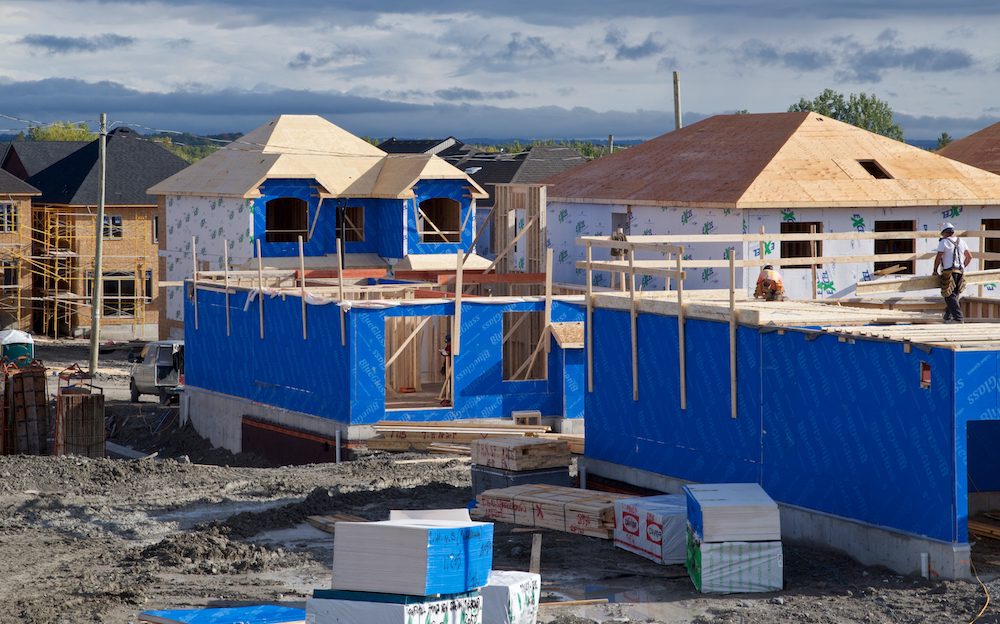Las ventas de casas nuevas de GTA aumentan un 32 % interanual en junio, pero el inventario se está poniendo al día