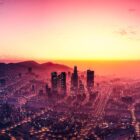 Las ciudades icónicas de Grand Theft Auto: pasado y presente Every Grand Theft Auto a city is, sometimes, connected to one another; Rockstar Games always emphasized that the setting creates something, and then brought them up to the absolute protagonists of their games. Remember all the cities that have gone from defeat to the GTA? No? Come and see the window.