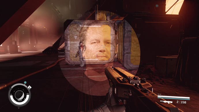 Phil Spencer en una linterna Starfield